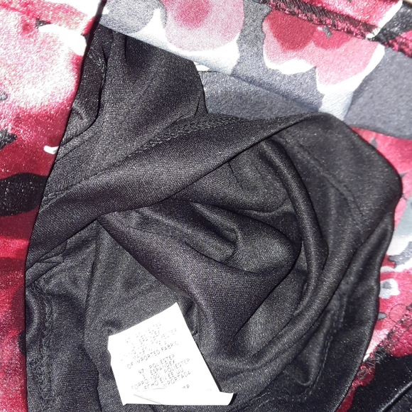 Jump Black and Red Floral Midi Dress - Picture 2 of 12